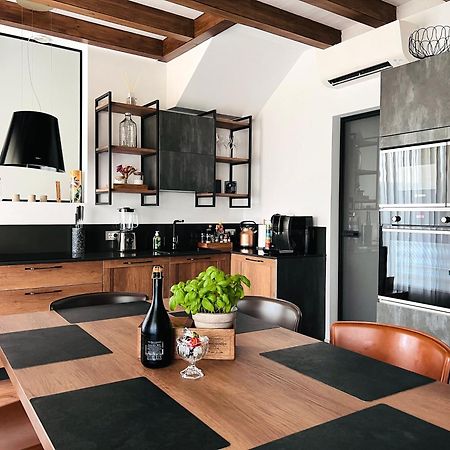 Casa Di Alex | Sirmione Apartment Bagian luar foto