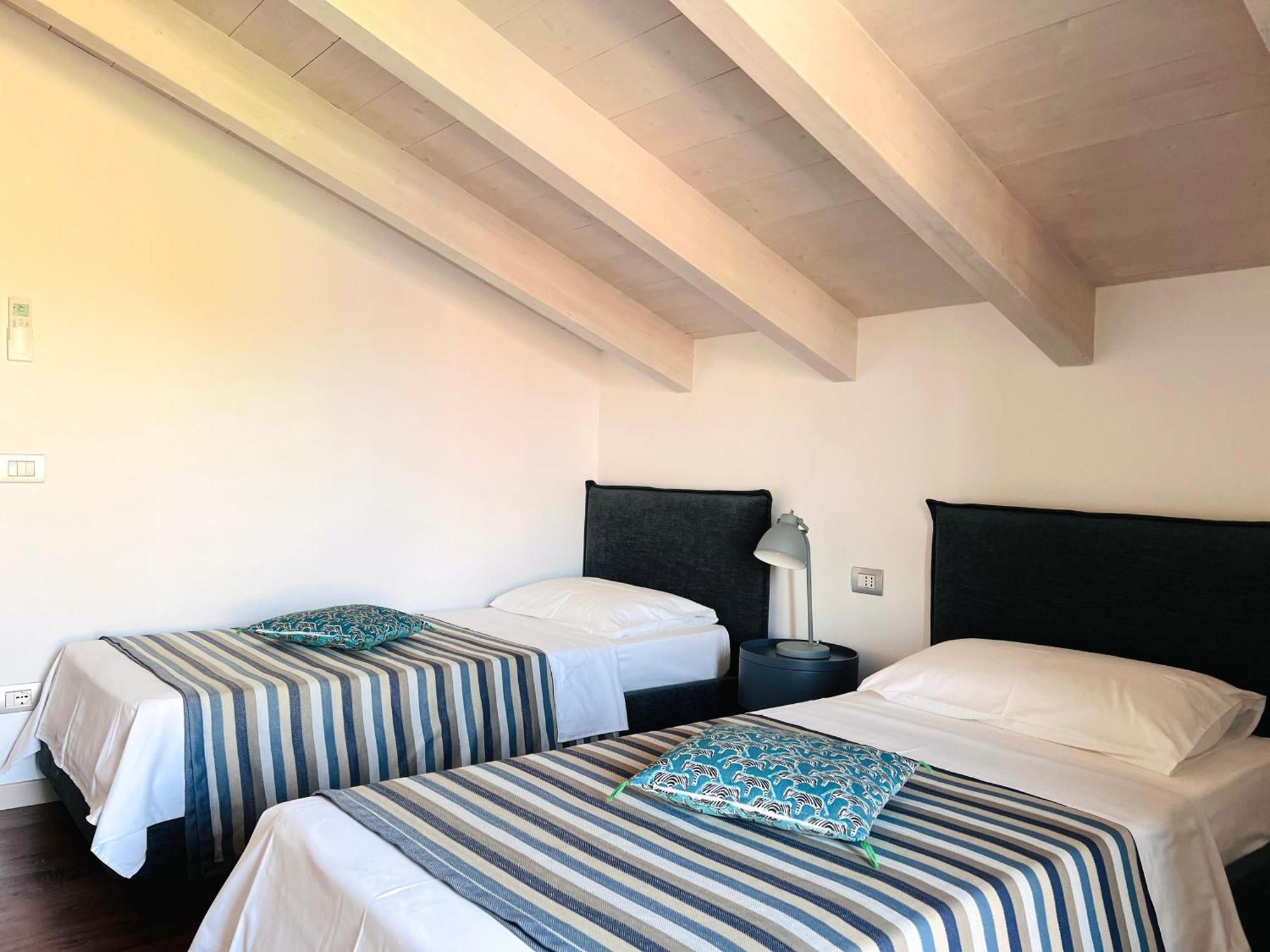 Casa Di Alex | Sirmione Apartment Bagian luar foto