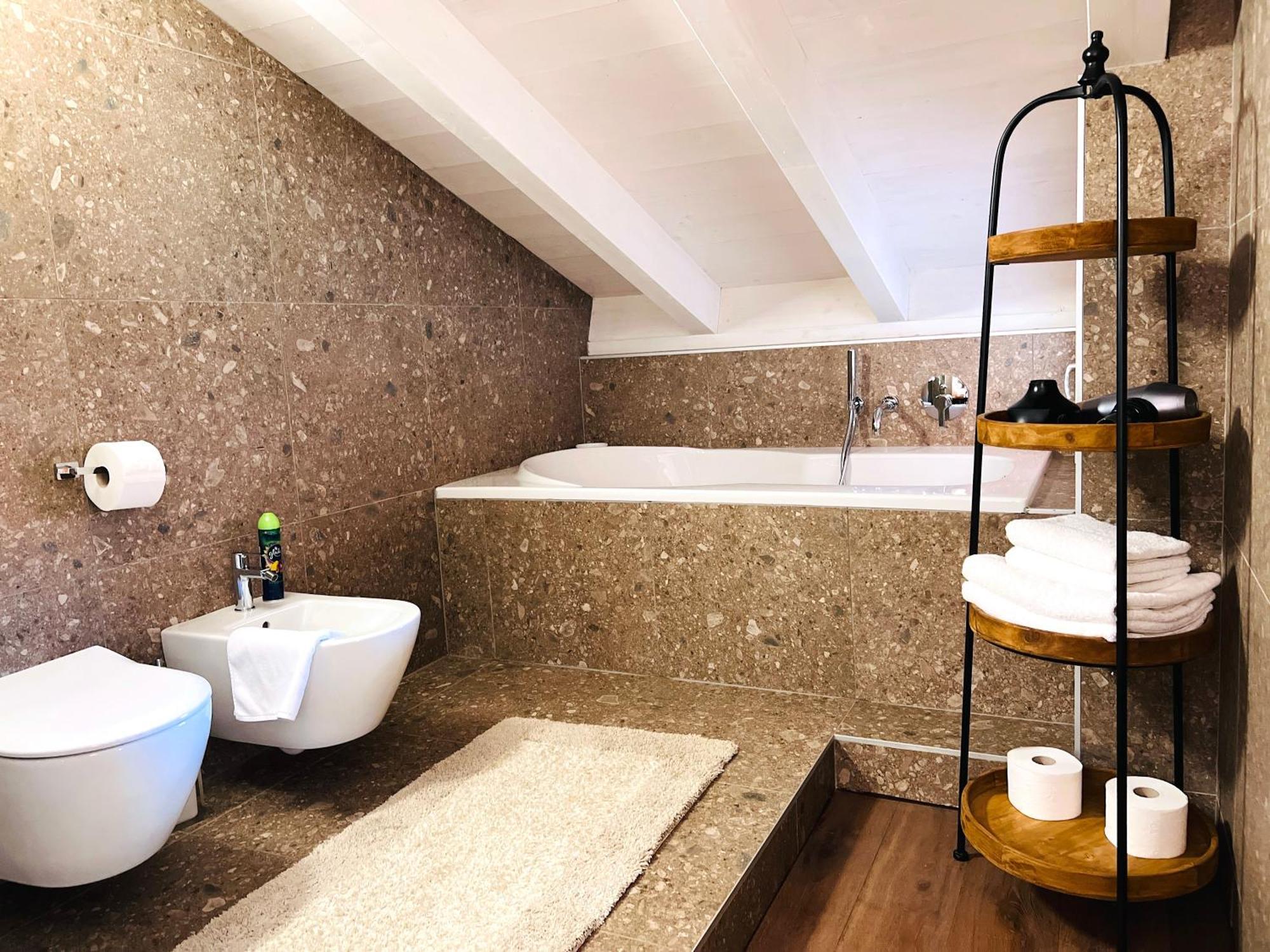 Casa Di Alex | Sirmione Apartment Bagian luar foto