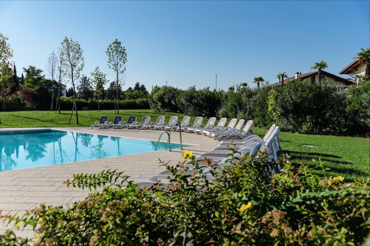 Casa Di Alex | Sirmione Apartment Bagian luar foto